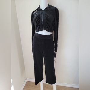 New Black Velour Crop 2 Piece sweatsuit